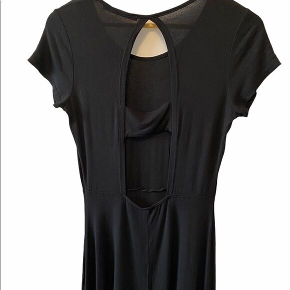 REBEL SUGAR Black Lightweight Back Cut Out Dress - Picture 5 of 5